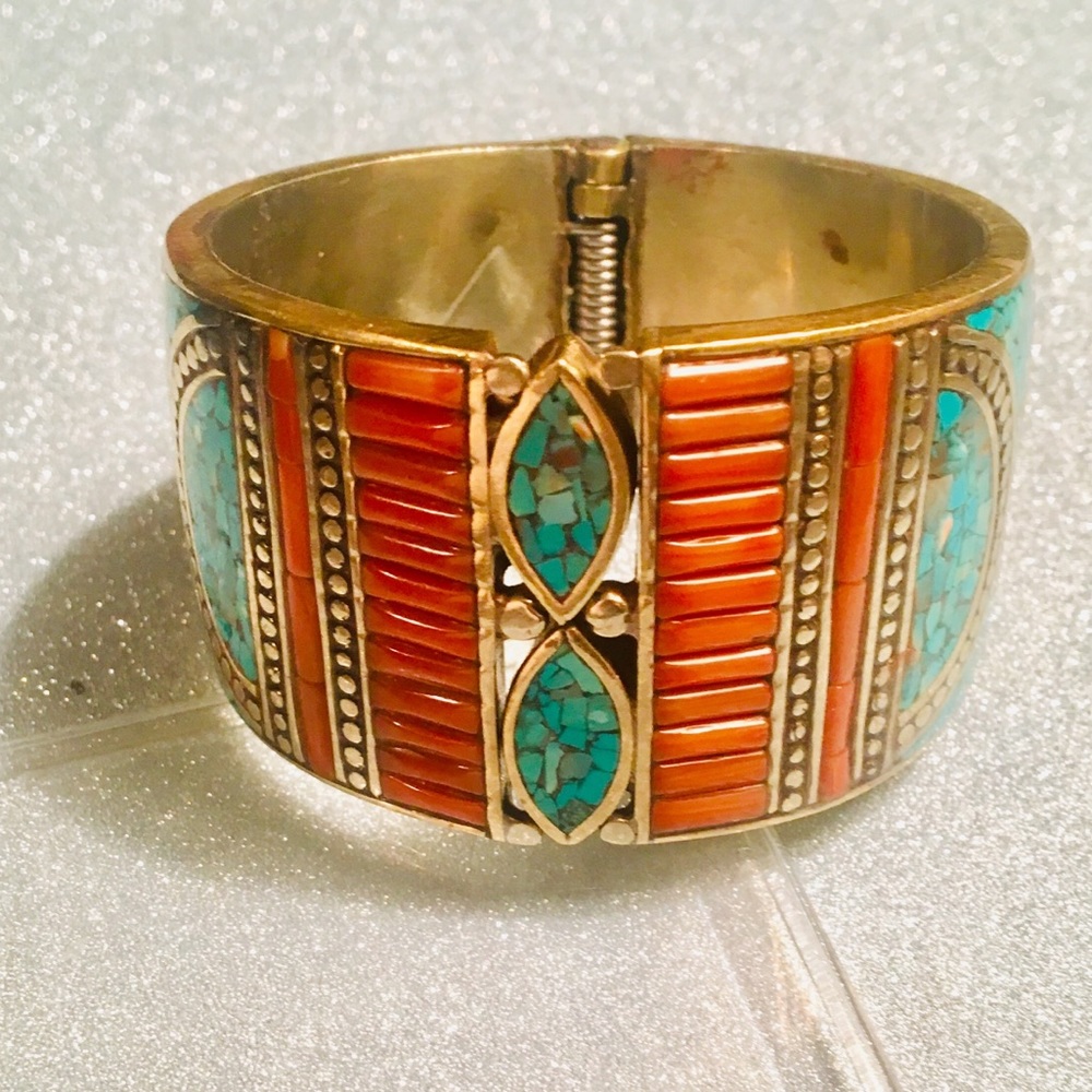 🔥🔥🔥Price drop! Turquoise Sterling Cuff Bracelet